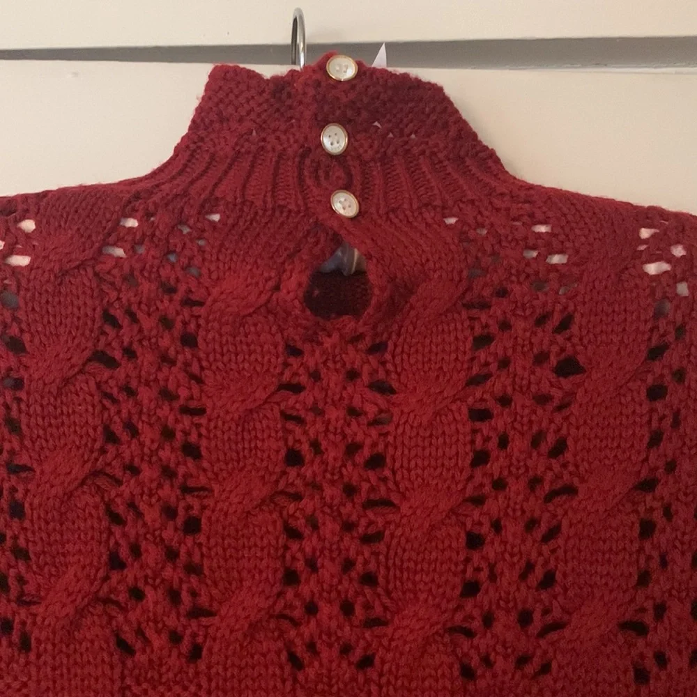 Amour Vert Deep Red Turtleneck Sweater - Picture 4 of 6